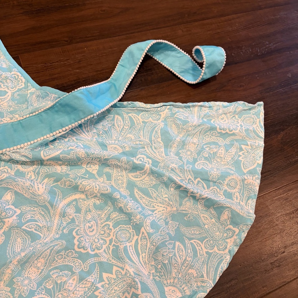 Simply En Vogue Blue Floral Print Kitchen Apron - Picture 2 of 7
